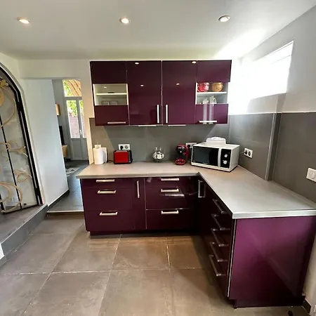 Holiday home Maison A *